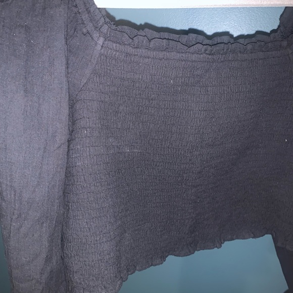 Top - Picture 2 of 2